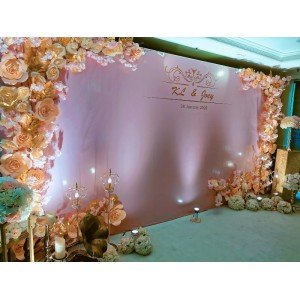 ROSE GOLD PHOTO BOOTH