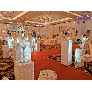LUXURY WALKWAY