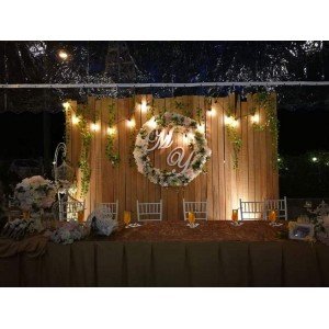 VINTAGE RECEPTION WITH BACKDROP